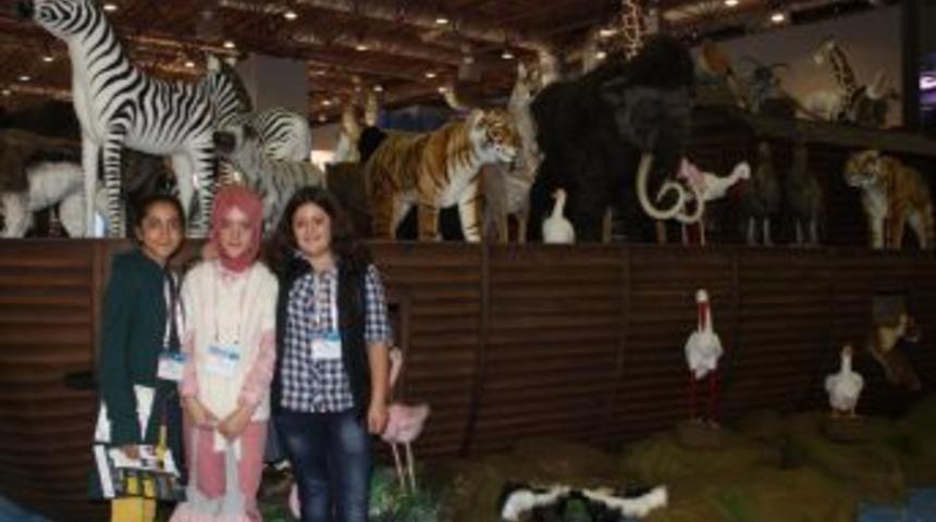 Bilişim Fuarına &Ouml;ğrenci Ilgisi