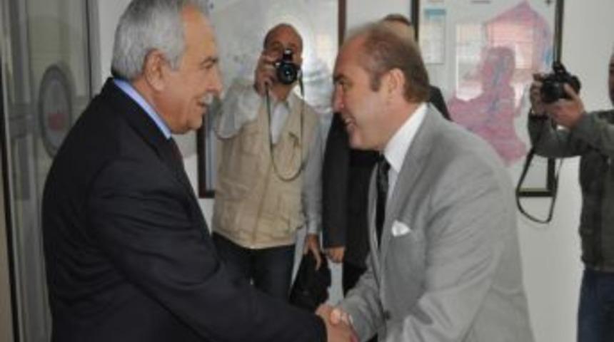 Eski Bakan Başesgioğlu'ndan Kaymakam Katırcı'ya Ziyaret