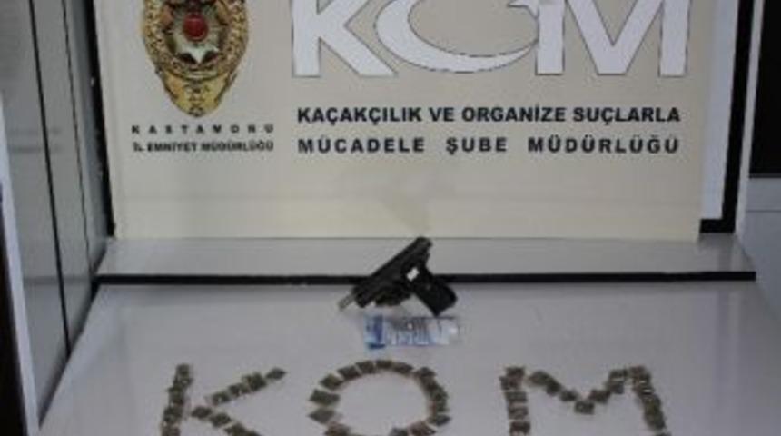 Kom Ekipleri, Zehir Tacirlerine Ge&ccedil;it Vermedi