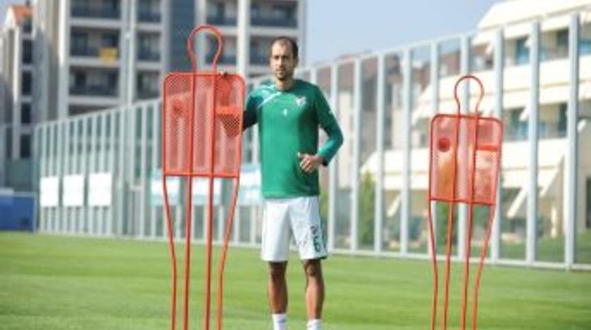 Bursasporlu Şamil: Konya, Zor Deplasman Ama, Galip Geleceğiz