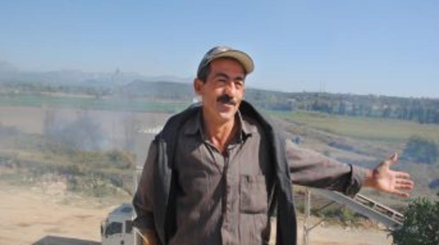 Makilik Alanda &Ccedil;ıkan Yangın Iş Makinelerine Sı&ccedil;ramadan S&ouml;nd&uuml;r&uuml;ld&uuml;