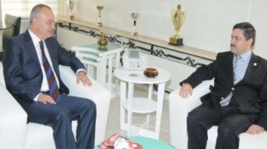 Rekt&ouml;r Pakdemirli&rsquo;den Başkan Erg&uuml;n&rsquo;e Ziyaret