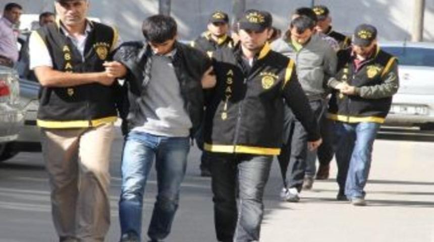 Polis Katili Bulmak İ&ccedil;in &Ouml;zel G&uuml;venlik Kamerası Ekibi Kurdu