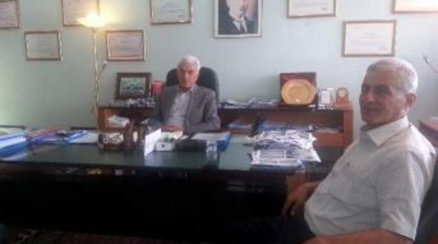 Besnili İşadamı İbrahim Tuğsuz&rsquo;dan Besni Spor&rsquo;a Yardım