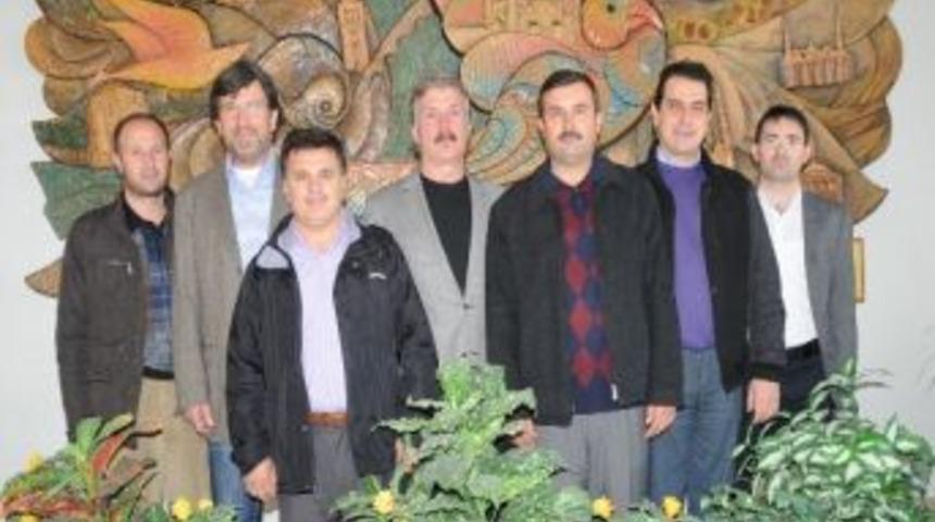 Balkan-der&rsquo;den Etb&rsquo;ye Ziyaret