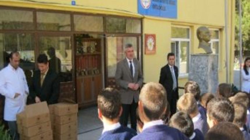 Kızılay&rsquo;ın Yardım Eli Akkaya&rsquo;ya Ulaştı