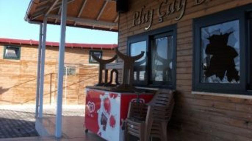 Akb&uuml;k Belediyesi Sosyal Tesislerine Saldırı İddiası