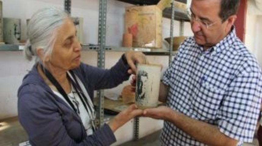 Uluslararası Seramik Sanatı Eğitimi Ve Değişimi Sempozyumu Sona Erdi