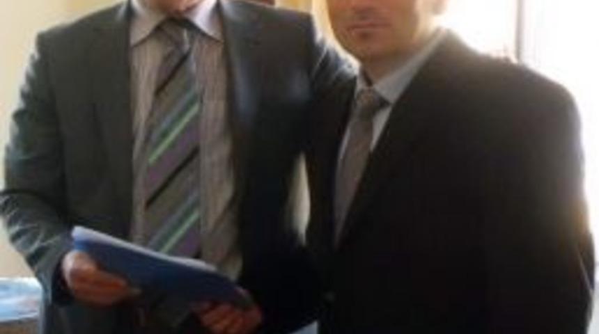 D&uuml;zce&rsquo;de Yerel Se&ccedil;imlere Doğru