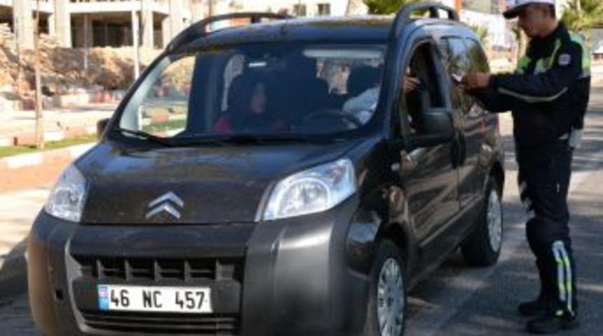 Polis Önce Uyardı, 300 Metre Sonra Ceza Yazdı