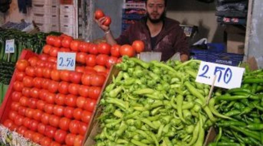 Domates, Biber Ve Salatalık&rsquo;ta Fiyat D&uuml;şmedi