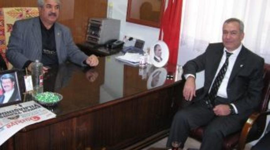 Hamit Güneş: “muhtarlar Vatandaş İle Belediye Arasında Köprü Kurar”