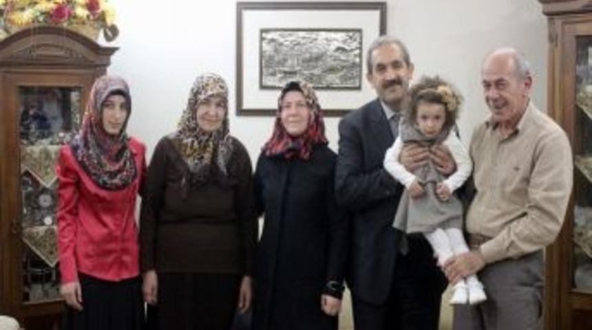 Van Depreminin Simgesi Azra Bebeğe Konut S&ouml;z&uuml;