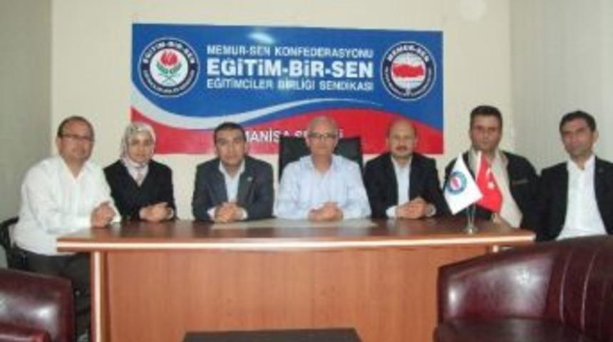 Manisa Eğitim Bir- Sen &Uuml;yelerini Şube M&uuml;d&uuml;rl&uuml;ğ&uuml; Sınavı&rsquo;na Hazırlayacak