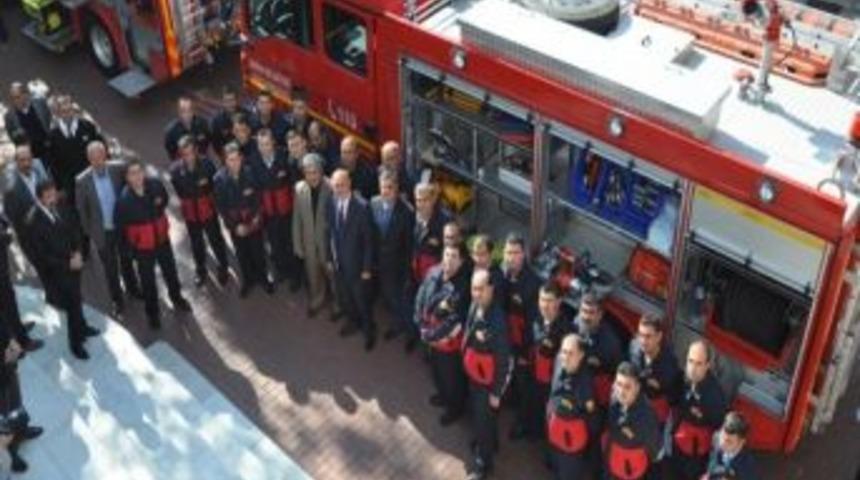 Manisa&rsquo;da İtfaiye M&uuml;d&uuml;rl&uuml;ğ&uuml;&rsquo;ne &Uuml;&ccedil; Yeni Ara&ccedil; Alındı