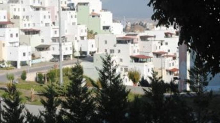 Chp'li Semra Aksakal Kayacan, Olimpiyat K&ouml;y&uuml;'nde