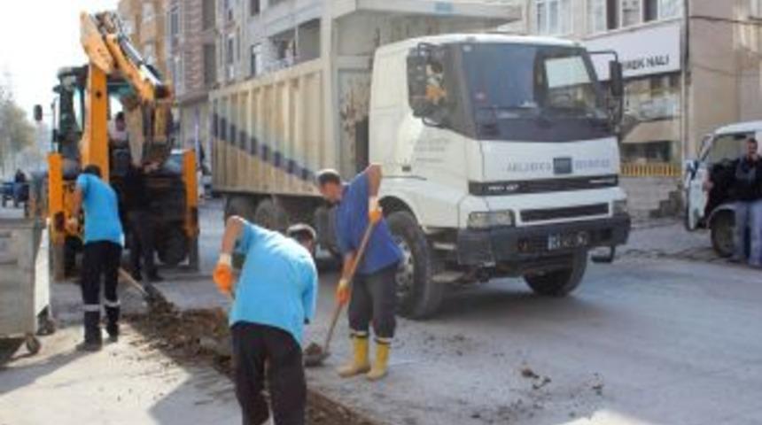 Bozulan Yolların Onarımı Başladı