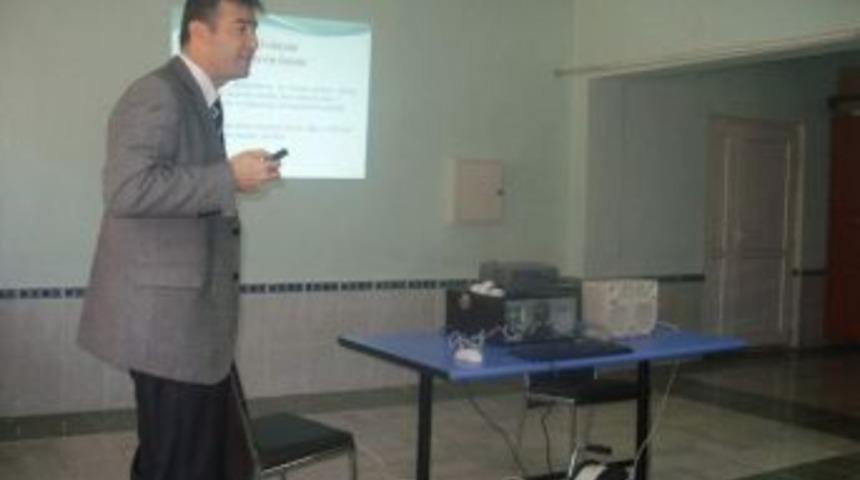 Bolvadin'de H&uuml;k&uuml;ml&uuml;lere 'z&uuml;hrevi Hastalıklar' Konferansı