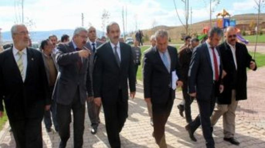 Başkan &Uuml;rg&uuml;p, Kurt Deresi Vadi Parkında İncelemelerde Bulundu