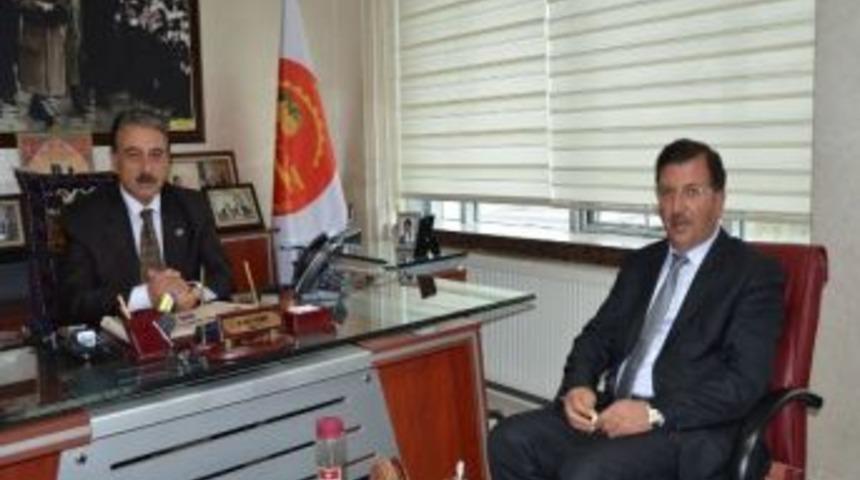 Yeşilyurt İl&ccedil;esi Belediye Başkanlığı Aday Adayı Aydoğan, Esob&rsquo;u Ziyaret Etti