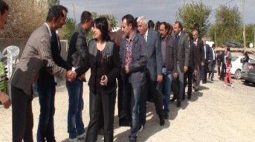 Silvan'da Husumetli İki Aile Barıştırıldı