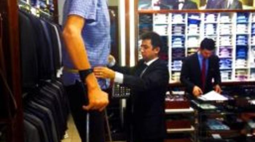 D&uuml;nyanın En Uzun Boylu Adamına Damatlık Eskişehir&rsquo;den