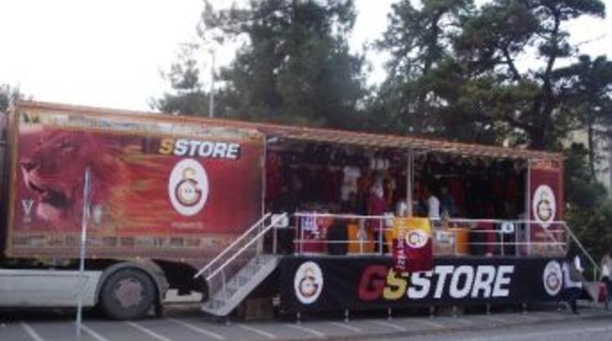 Gs Store Tır'ı &Ccedil;arşamba'da