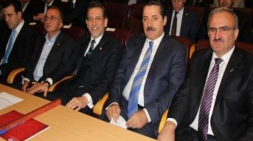 Faruk &Ccedil;elik'ten İşverene: "100 Kazanacağına 10 Kazan, İş&ccedil;in De Kazansın"