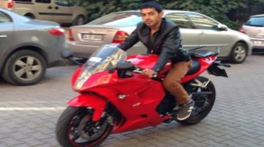 E-5'te motosiklet kazası: 1 &ouml;l&uuml;