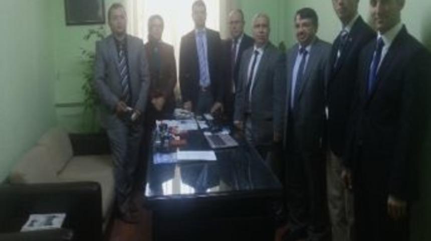 Kırklareli Eğitim Bir-sen&rsquo;den Kırklareli İl Sosyal Et&uuml;t Ve Proje M&uuml;d&uuml;r&uuml; Kılı&ccedil;&rsquo;a Ziyaret