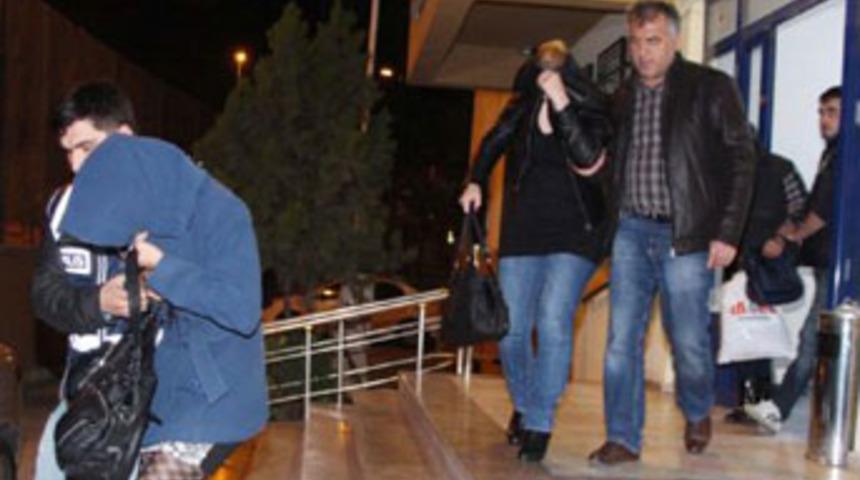 Masaj salonuna fuhuş operasyonu