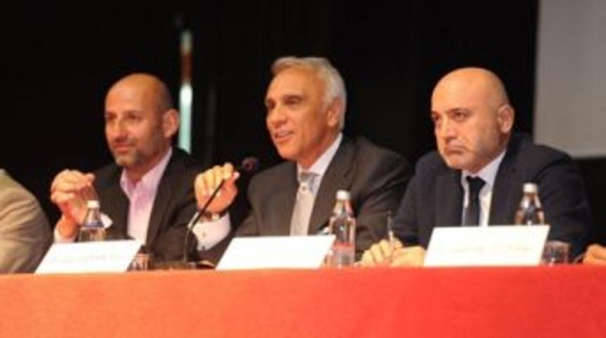 Sancaktepe&rsquo;de &ldquo; Sporda Şiddet&rdquo; konulu panel d&uuml;zenlendi