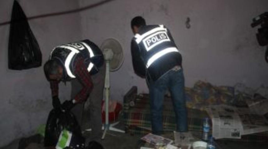 Diyarbakır&rsquo;da Sokak Satıcılarına Dev Operasyon