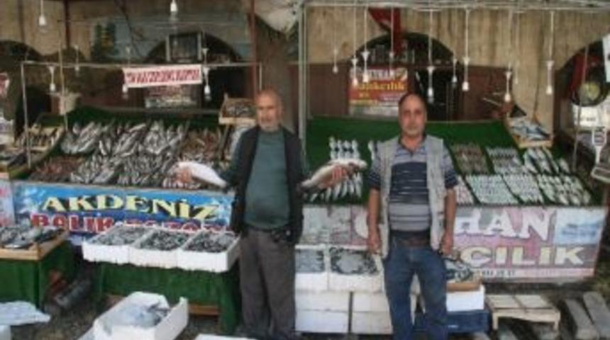 Kurban Eti Balık Satışlarını D&uuml;ş&uuml;rd&uuml;