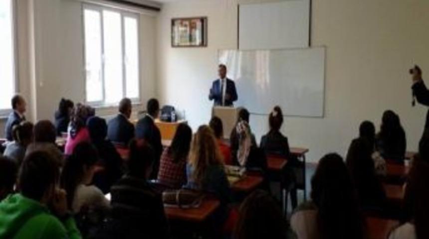 Vali, &Ouml;ğretmenlere Bencmarking Projesini Anlattı