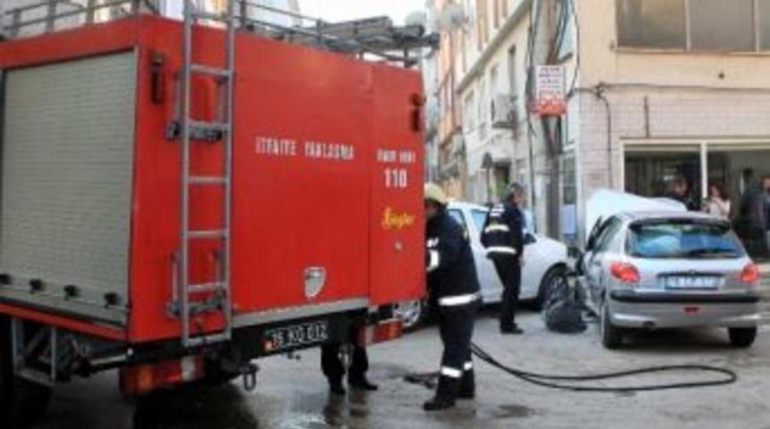 (&ouml;zel Haber) Kadın S&uuml;r&uuml;c&uuml;ler Kafa Kafaya &Ccedil;arpıştı