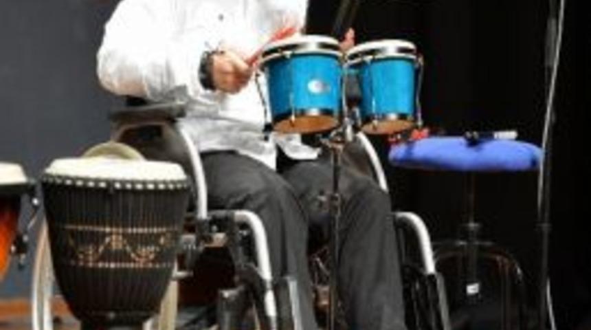 Engelsizmir&rsquo;de &Ouml;d&uuml;l Gecesi