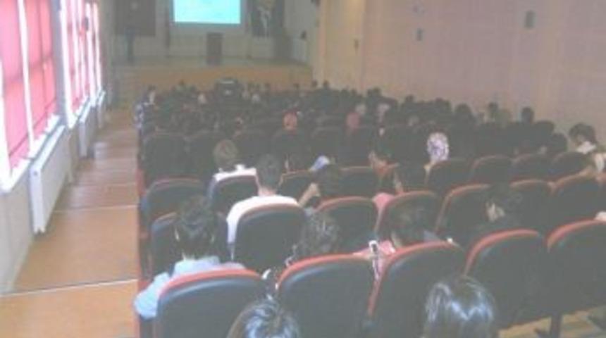 Altıntaş Myo&rsquo;da &lsquo;umut Gen&ccedil;lik Hedef Sizsiniz&rsquo; Projesi