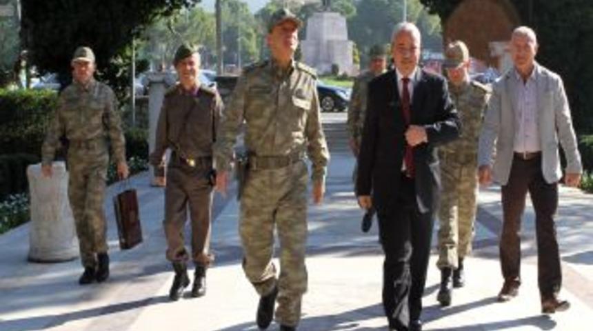 Korgeneral Alataş, Muğla Valisi Güvençer'i Ziyaret Etti