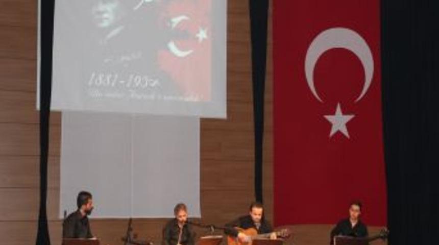 'Kavalın Rengarenk Hali' Isimli Konser D&uuml;zenlendi