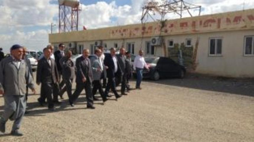 Vali Demirtaş, Buğdaycılar Esnafını Ziyaret Etti