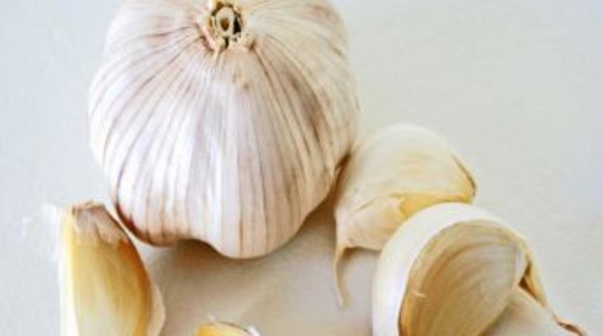 TZOB: &Uuml;retimi Azlığından Sarımsağı &Ccedil;in&rsquo;den Ithal Ediyoruz