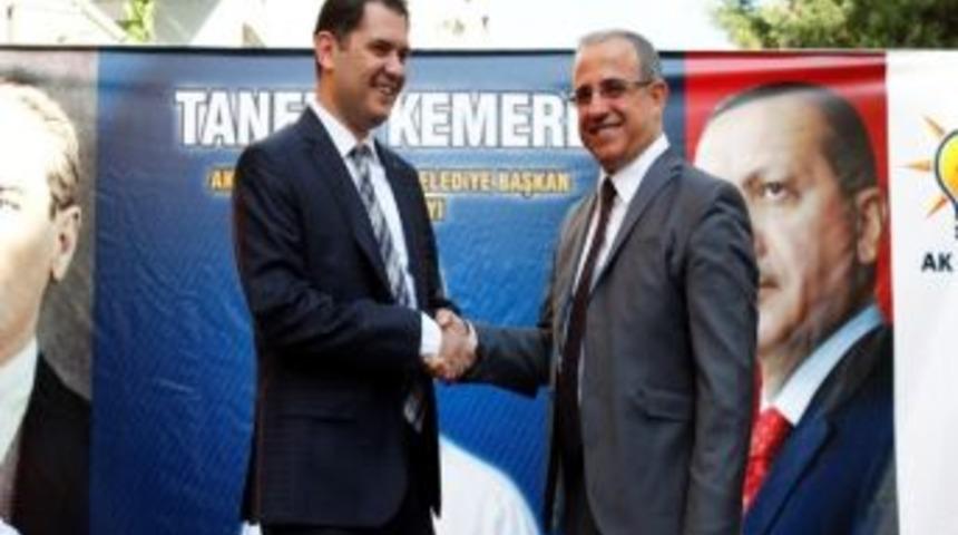 Ak Parti Karşıyaka İl&ccedil;e Başkan Yardımcısı Tanfer Kemerli Karşıyaka Belediye Başkan Aday Adaylığını A&ccedil;ıkladı