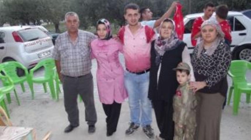 Kırkağa&ccedil;lı Mehmet&ccedil;iklere Unutulmaz Uğurlama