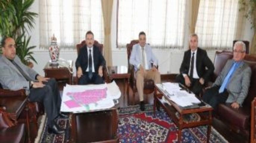 Aksaray'da 4 Yatırımcıya 40 Bin Metrekarelik Arsa Tahsisi