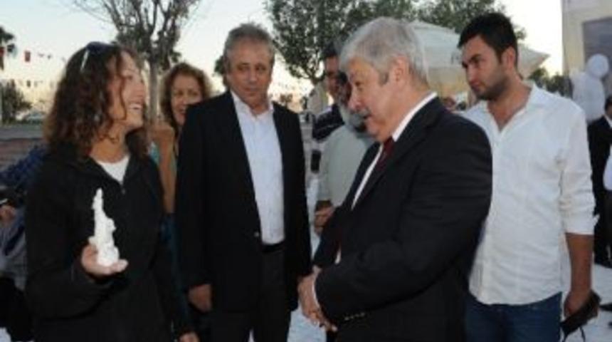 Mizahi Heykel Sempozyumu Başladı