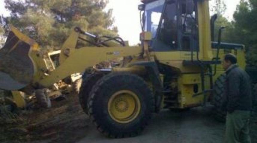 Soma'da K&ouml;y Yolları Aşırı Yağışa Dayanamadı