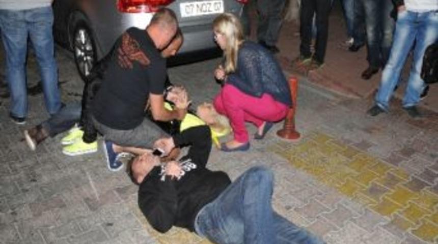 Motosiklet Kazasında &Uuml;&ccedil; Kişi Yaralandı