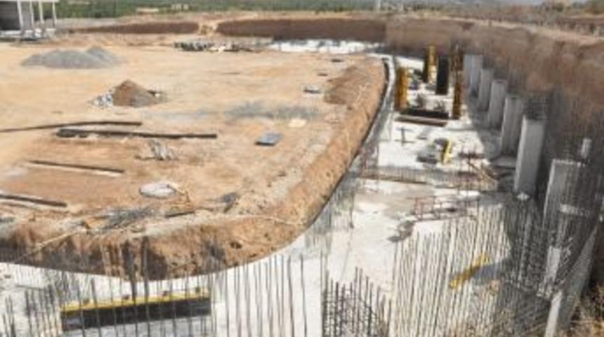 Malatya Arena Stadı&rsquo;nda &Ccedil;alışmalar S&uuml;r&uuml;yor