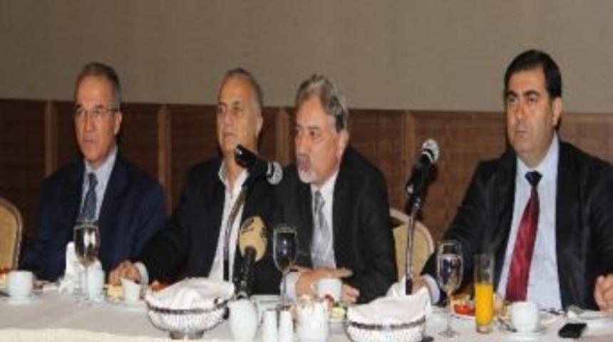 Arap &Uuml;lkelerinden T&uuml;rkiye&rsquo;ye Helal Gıda &Ccedil;ıkarması